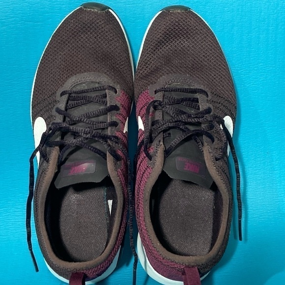 NIKE Dualtone Racer Port Women's Running Shoes 917682-604 Wine-Bordeaux Size 6.5 - Picture 5 of 10